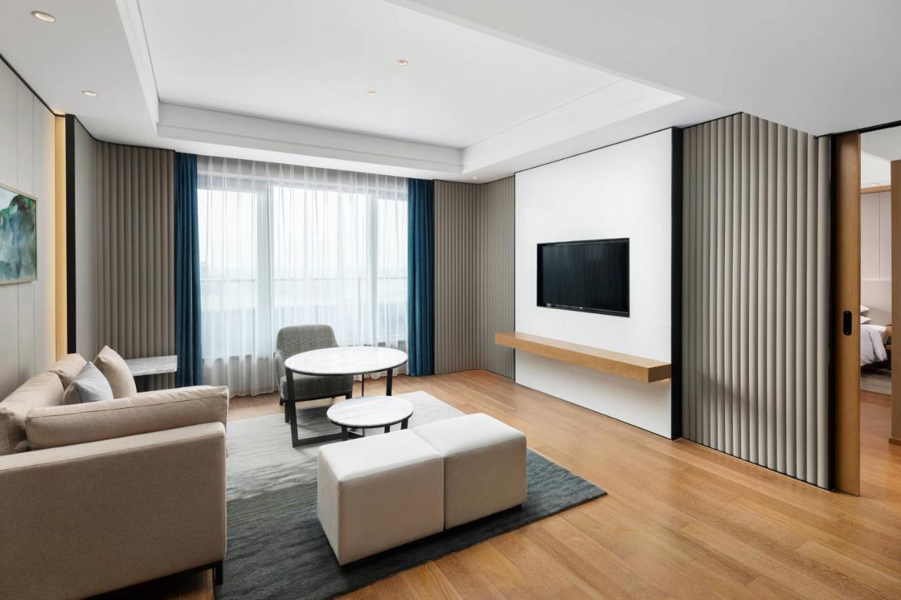 Courtyard By Marriott Hangzhou West Εξωτερικό φωτογραφία